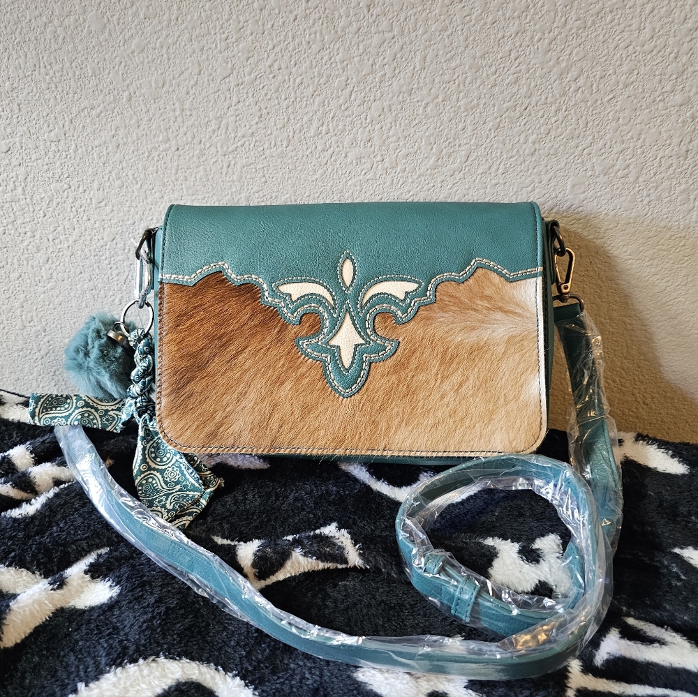 Trinity Ranch Genuine Cowhide Crossbody.